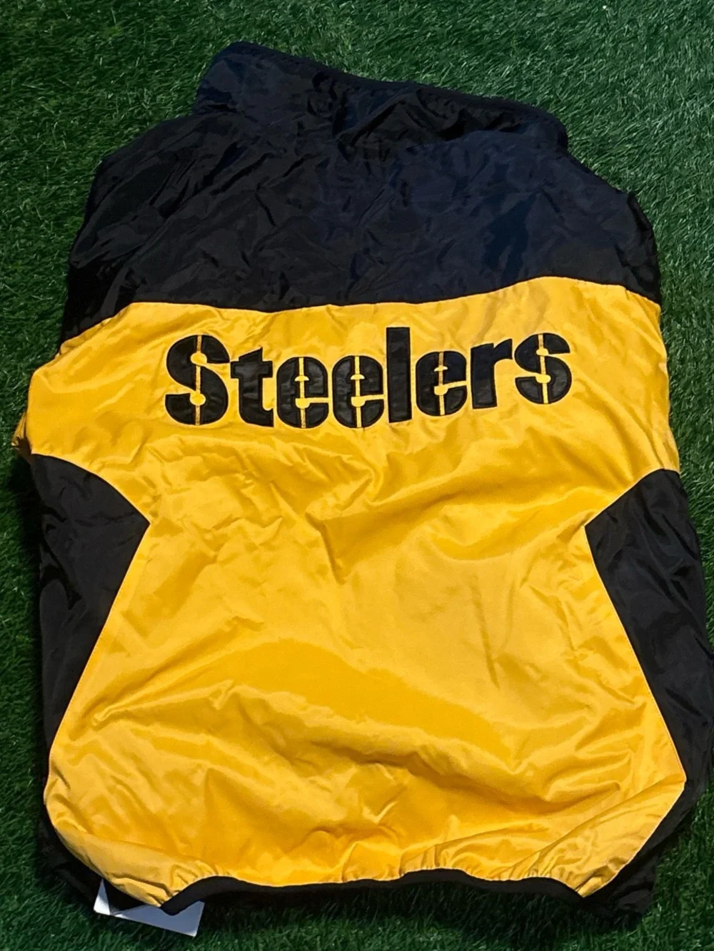 NWT NFL Pittsburgh Steelers Black & Yellow Men's Windbreaker Jacket M